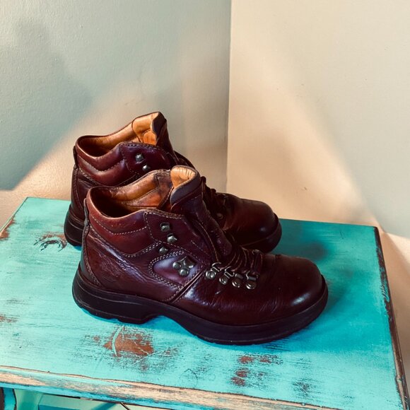 Timberland Smart Comfort System Gore-Tex Waterproof Leather Hiking Boots Size 6 - Picture 3 of 5